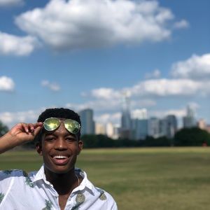 Meet your Posher, Zachary